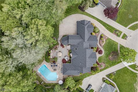 3283 Truxton Place Avon OH 44011