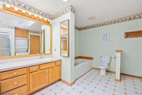 249 Waverly Avenue Wadsworth OH 44281