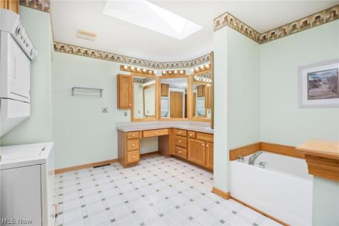 249 Waverly Avenue Wadsworth OH 44281