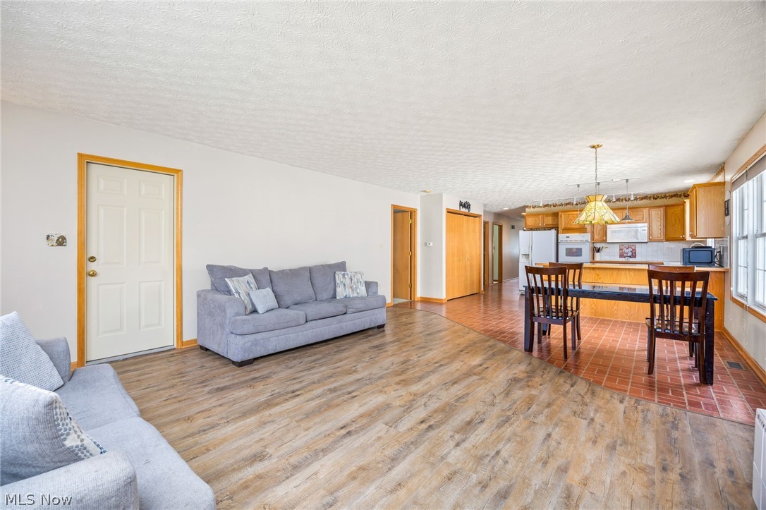 249 Waverly Avenue Wadsworth OH 44281