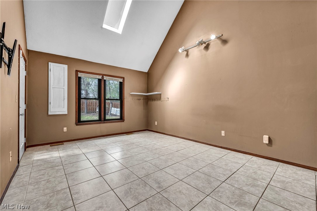 1057 Ty Drive Medina OH 44256