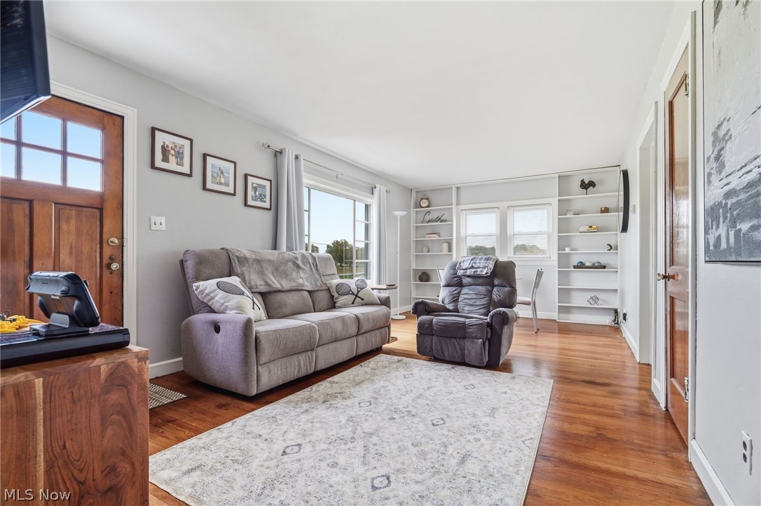 2774 State Route 60 Loudonville OH 44842