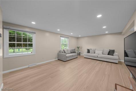 1511 Winslow Drive Hudson OH 44236