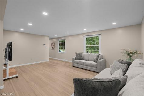 1511 Winslow Drive Hudson OH 44236