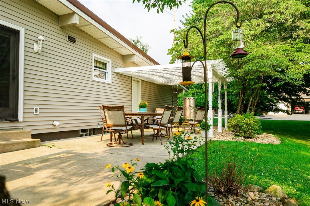 14104 Nussbaum Road Dalton OH 44618