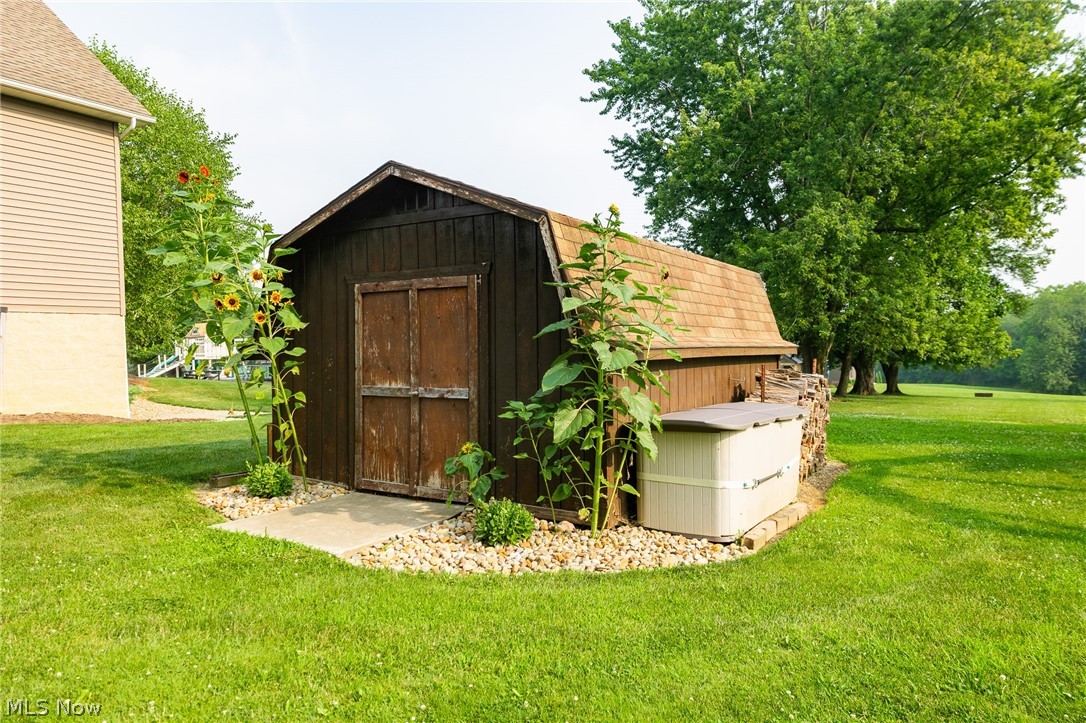14104 Nussbaum Road Dalton OH 44618