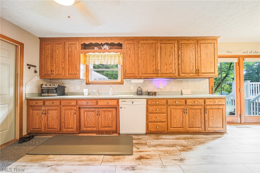 14104 Nussbaum Road Dalton OH 44618