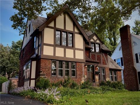 3361 Avalon Road Shaker Heights OH 44120