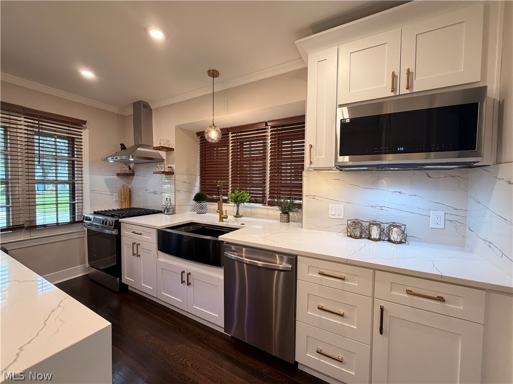 3361 Avalon Road Shaker Heights OH 44120