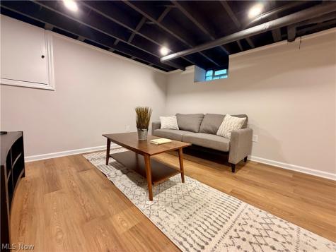 3361 Avalon Road Shaker Heights OH 44120