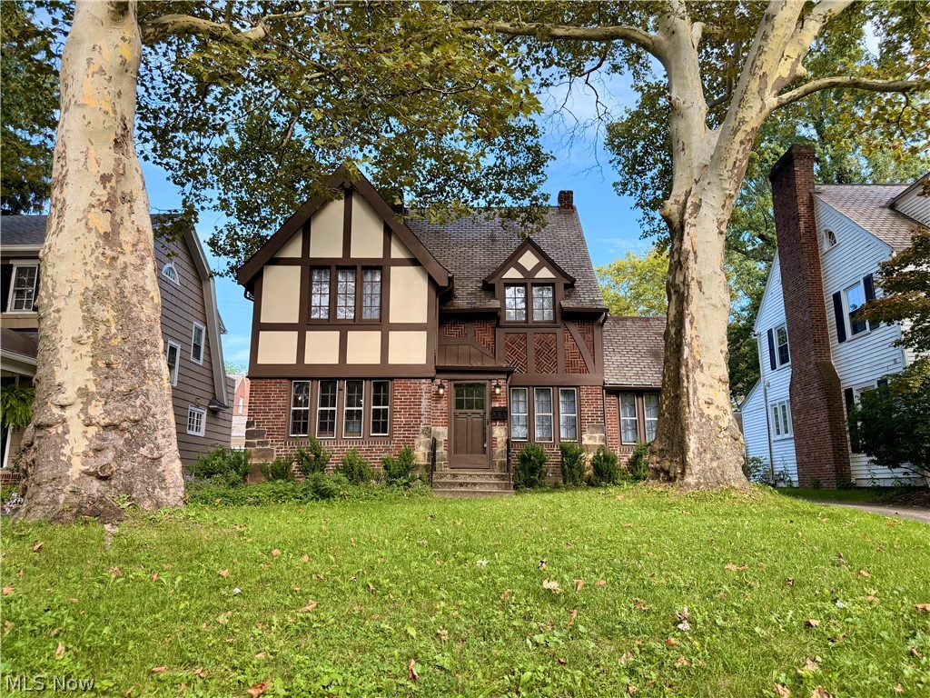 3361 Avalon Road Shaker Heights OH 44120