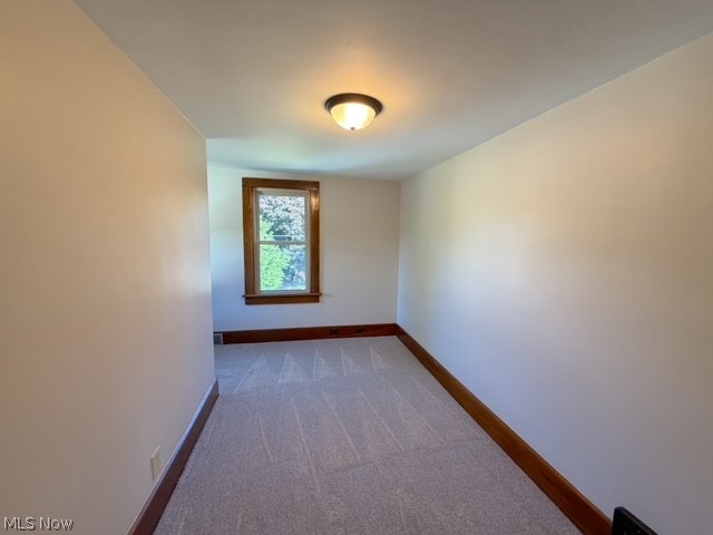3503 South Avenue SE New Philadelphia OH 44663