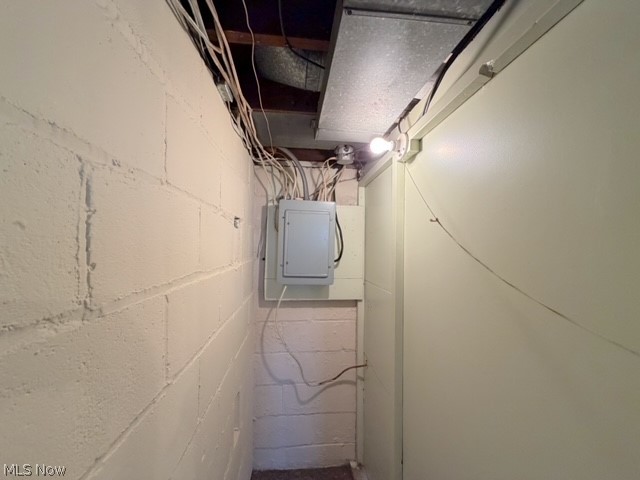 3503 South Avenue SE New Philadelphia OH 44663