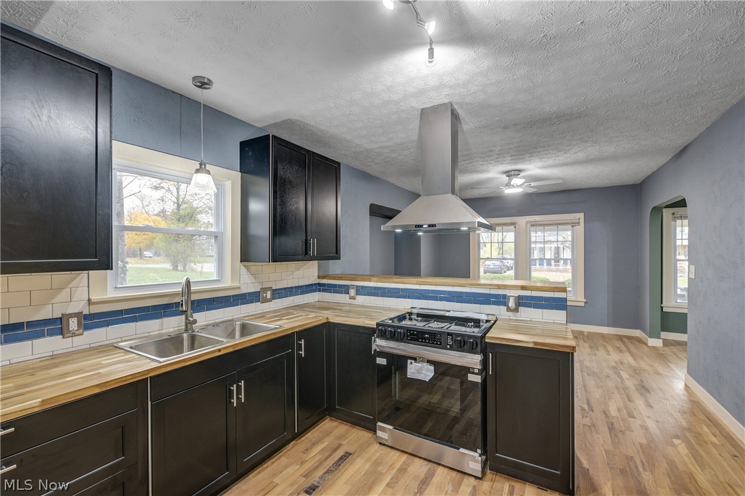 2127 Marlindale Road Cleveland Heights OH 44118