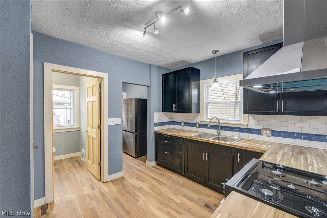 2127 Marlindale Road Cleveland Heights OH 44118