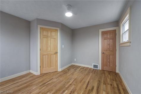 2127 Marlindale Road Cleveland Heights OH 44118