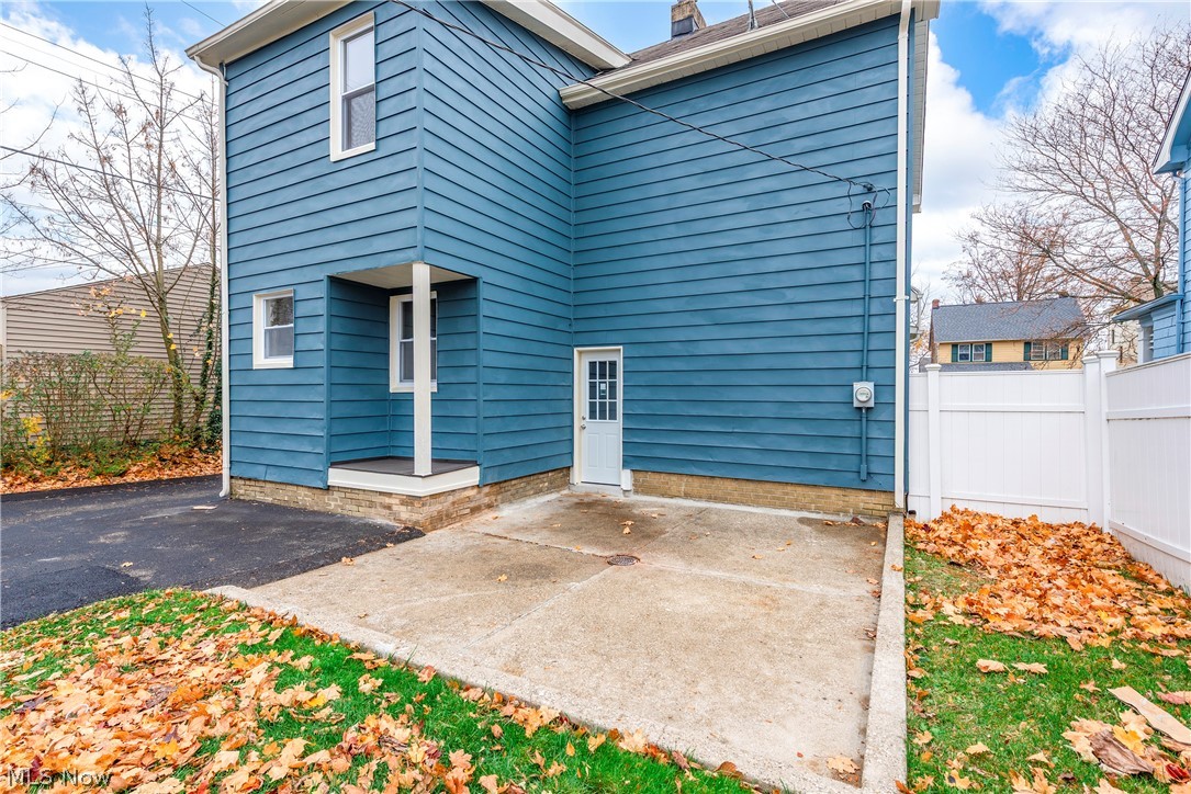 2127 Marlindale Road Cleveland Heights OH 44118