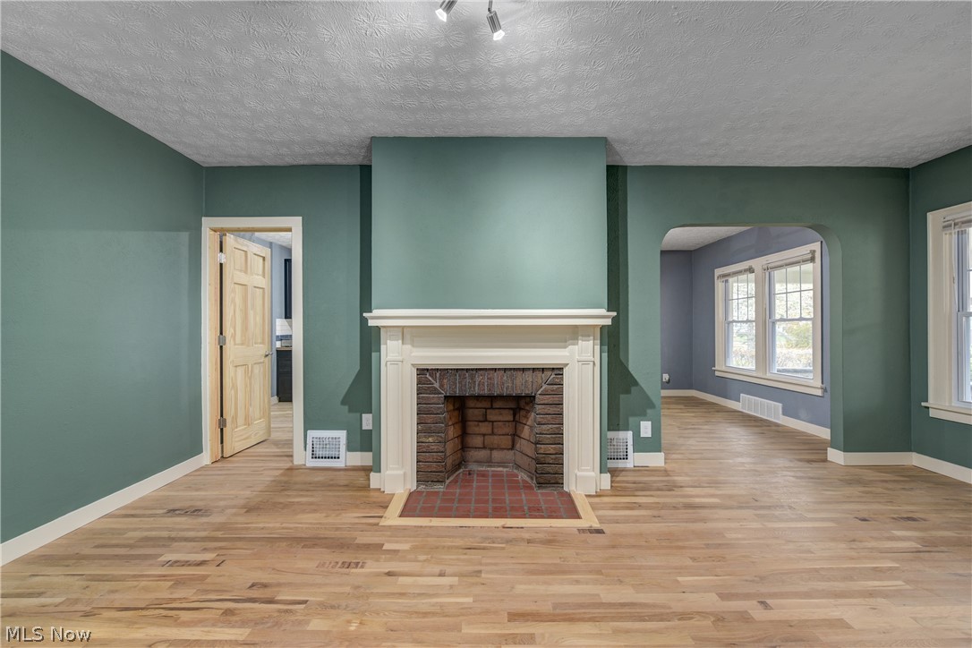 2127 Marlindale Road Cleveland Heights OH 44118