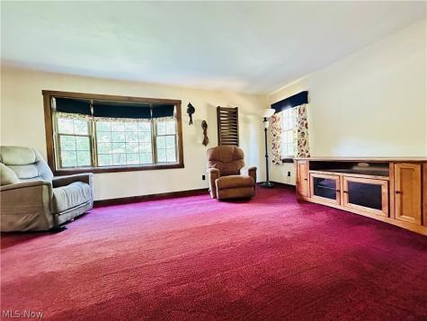 1572 Wall Road Wadsworth OH 44281