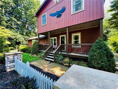 1572 Wall Road Wadsworth OH 44281