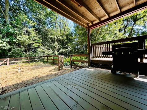 1572 Wall Road Wadsworth OH 44281