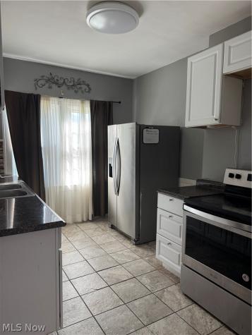 871 Lecona Road Cleveland Heights OH 44121