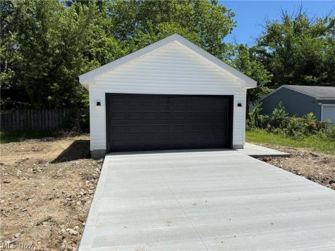 3607 Hildana Road Shaker Heights OH 44120