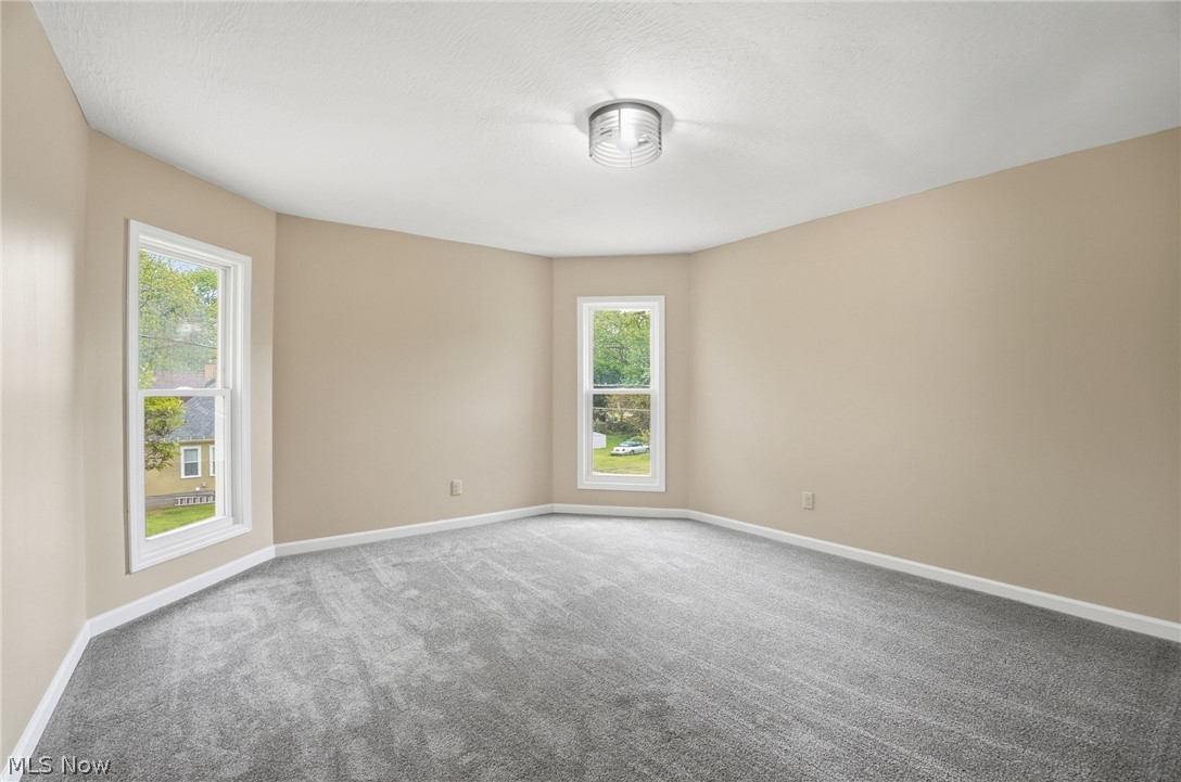 766 E Summit Alliance OH 44601