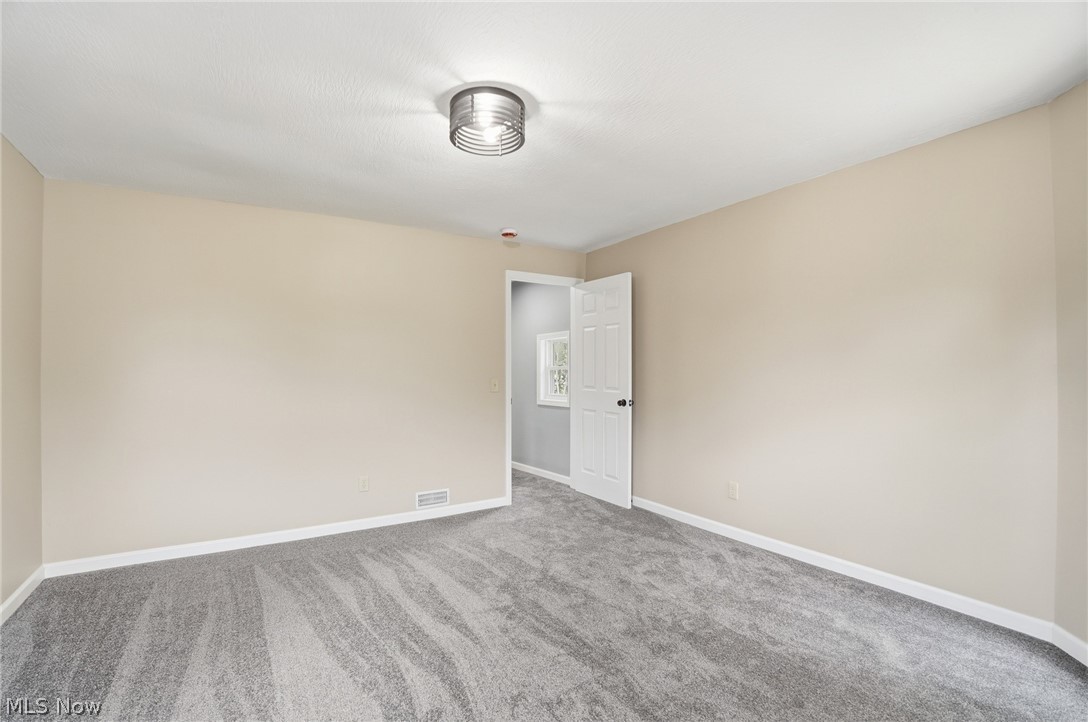 766 E Summit Alliance OH 44601