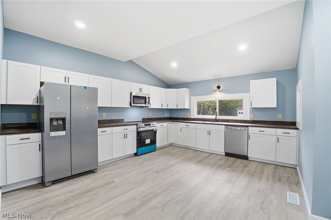 766 E Summit Alliance OH 44601
