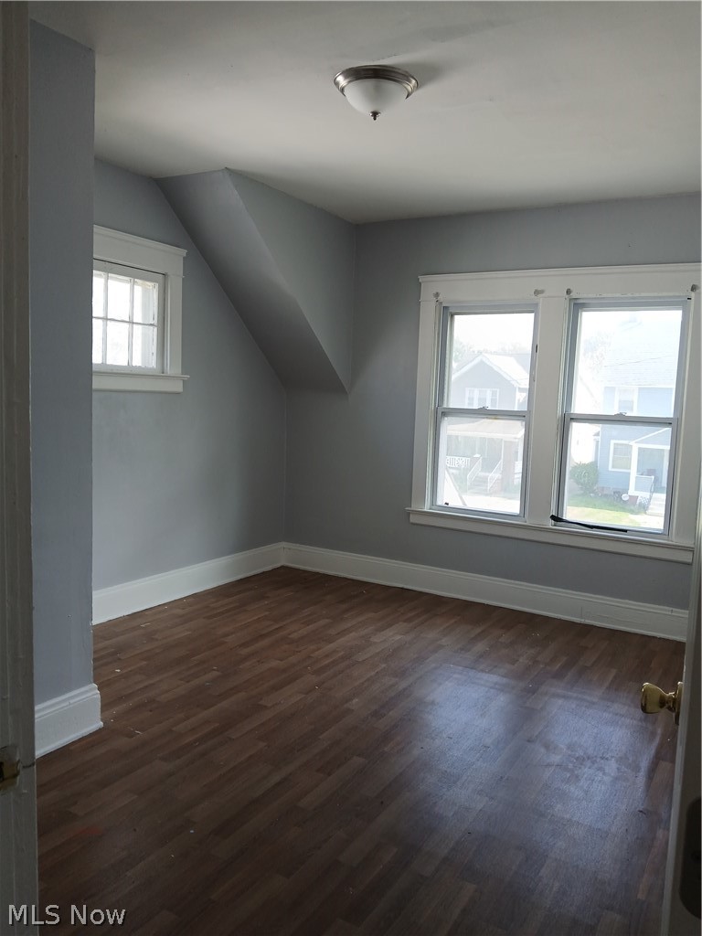 15409 Parkgrove Avenue Cleveland OH 44110