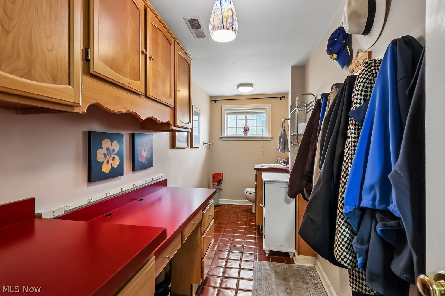 2063 Larchmont Road Akron OH 44313