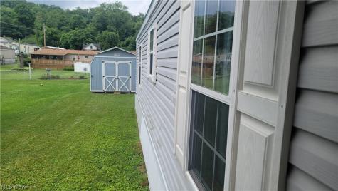211 Broughton Avenue Marietta OH 45750