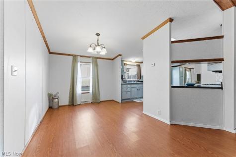 1005 Overlook Drive SW Canton OH 44706