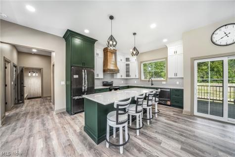 3177 Cook Road Atwater OH 44201