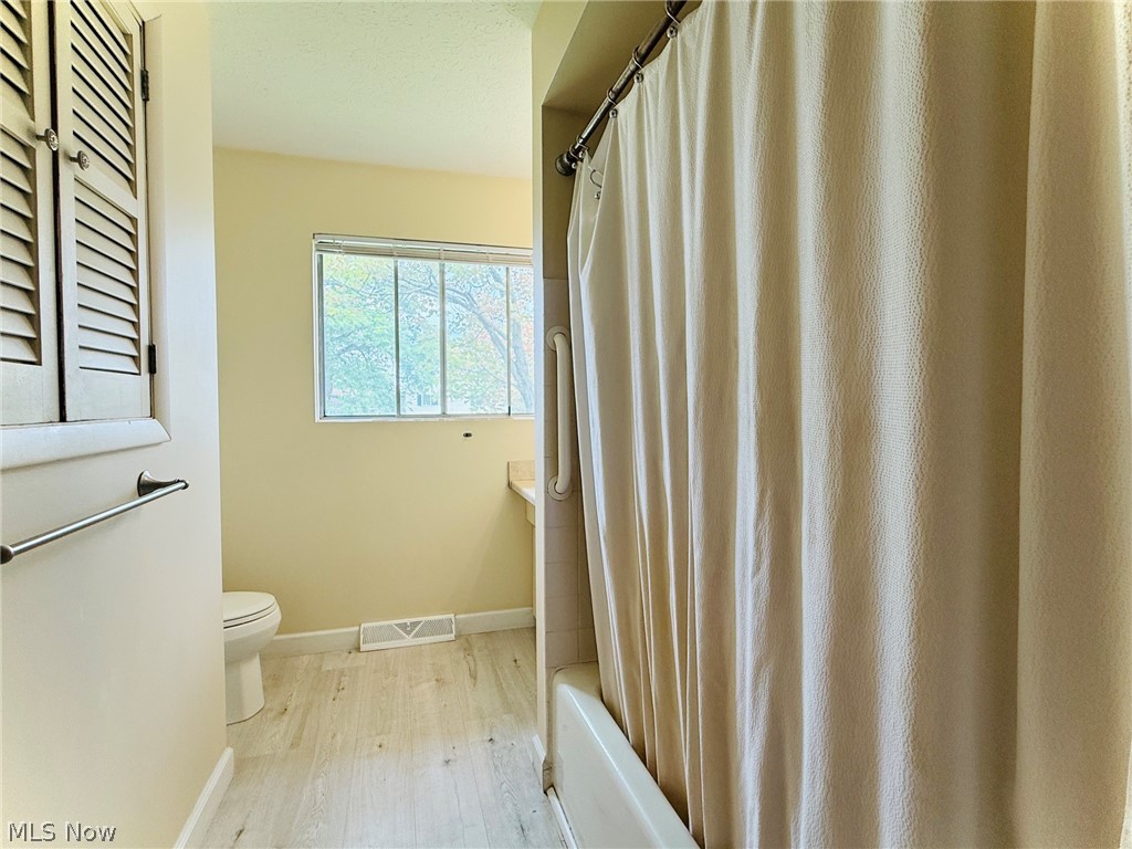 3161 Marda Drive Parma OH 44134
