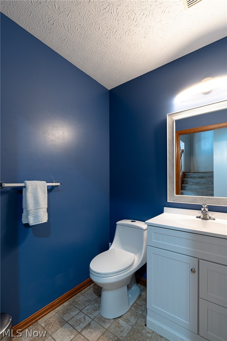 16368 N Laguardia Strongsville OH 44136