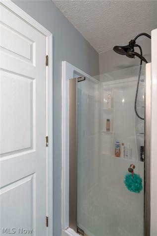 16368 N Laguardia Strongsville OH 44136