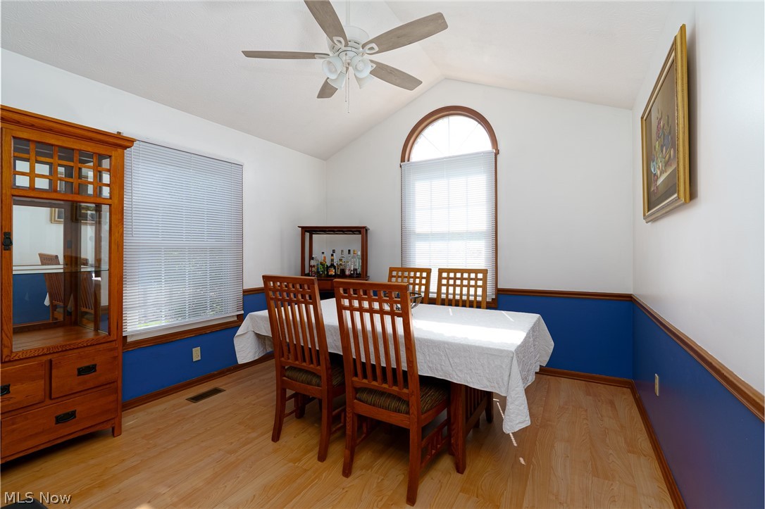16368 N Laguardia Strongsville OH 44136