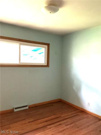 4950 N Sedgewick Lyndhurst OH 44124