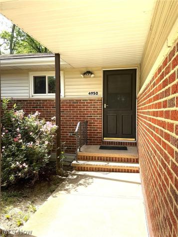 4950 N Sedgewick Lyndhurst OH 44124