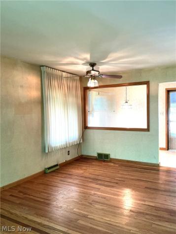 4950 N Sedgewick Lyndhurst OH 44124