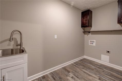 3841 Laurel Road Brunswick OH 44212