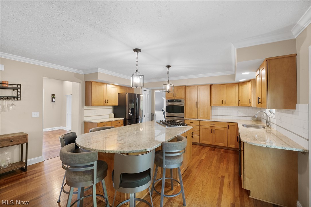3170 Oakwood Lane Westlake OH 44145