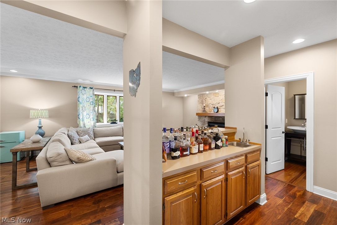3170 Oakwood Lane Westlake OH 44145
