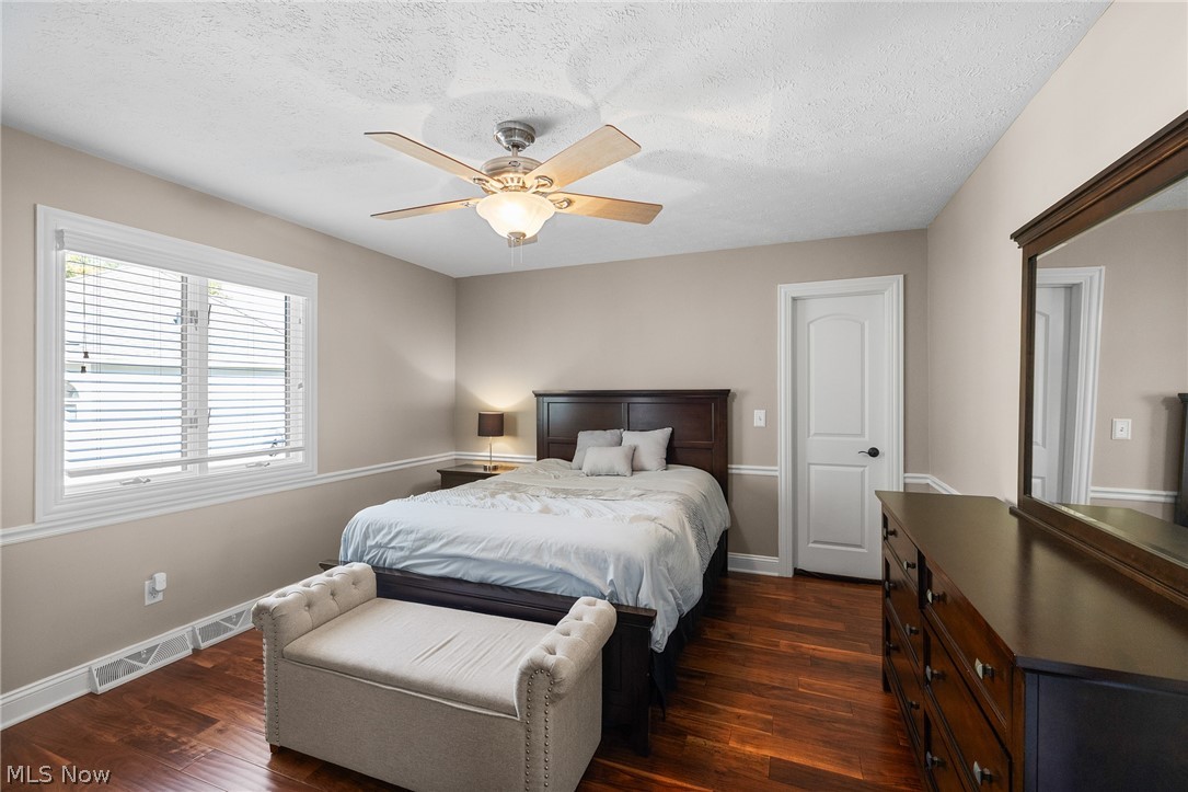 3170 Oakwood Lane Westlake OH 44145