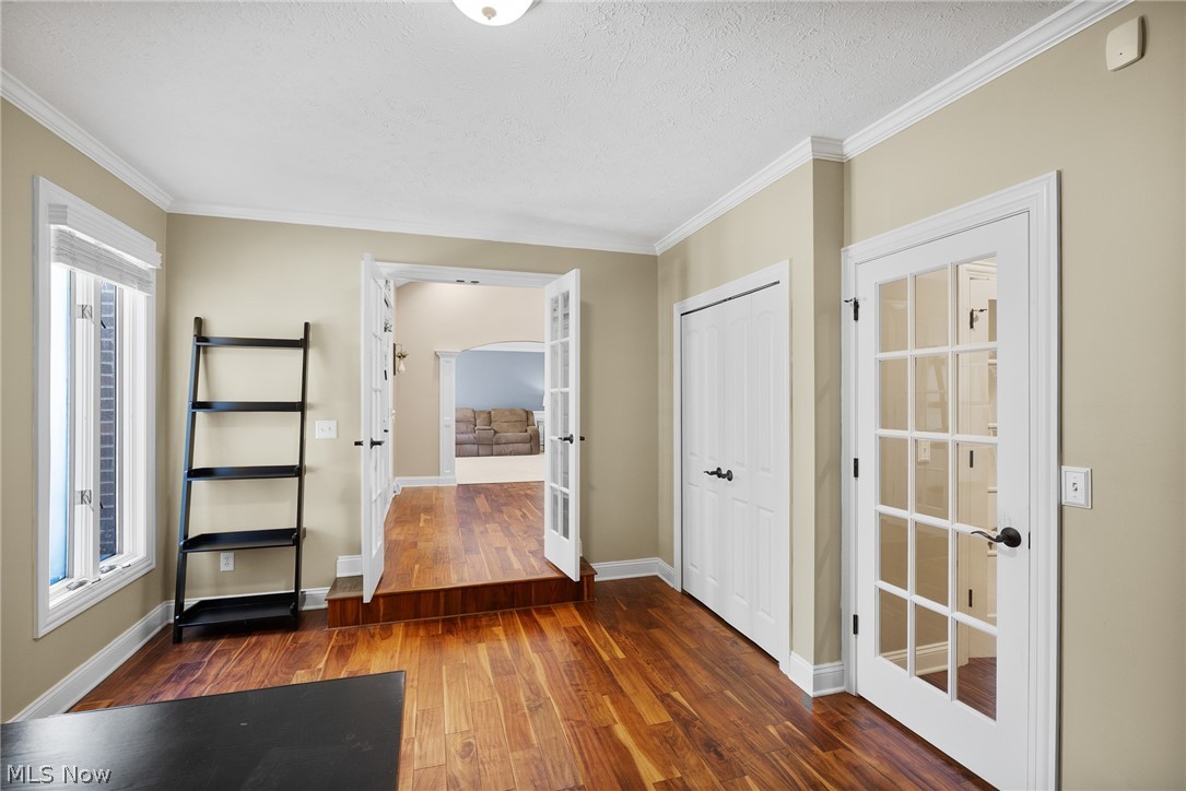 3170 Oakwood Lane Westlake OH 44145