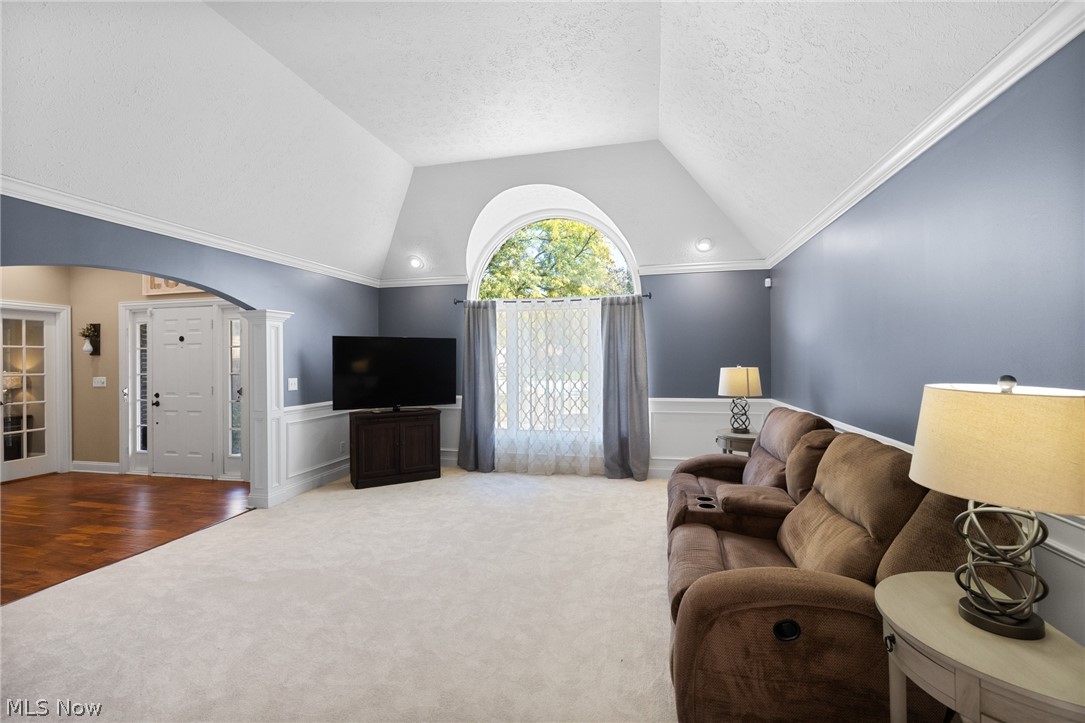 3170 Oakwood Lane Westlake OH 44145