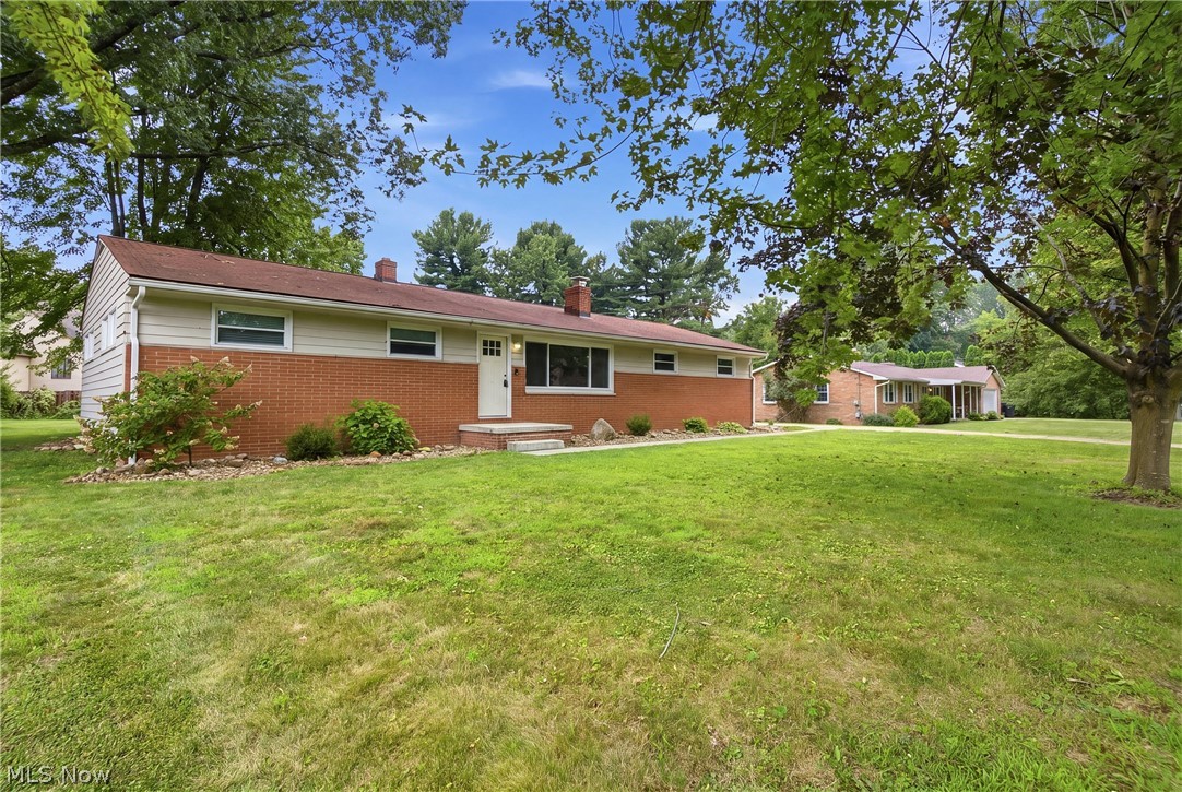 4828 Echoglenn Street NW North Canton OH 44720