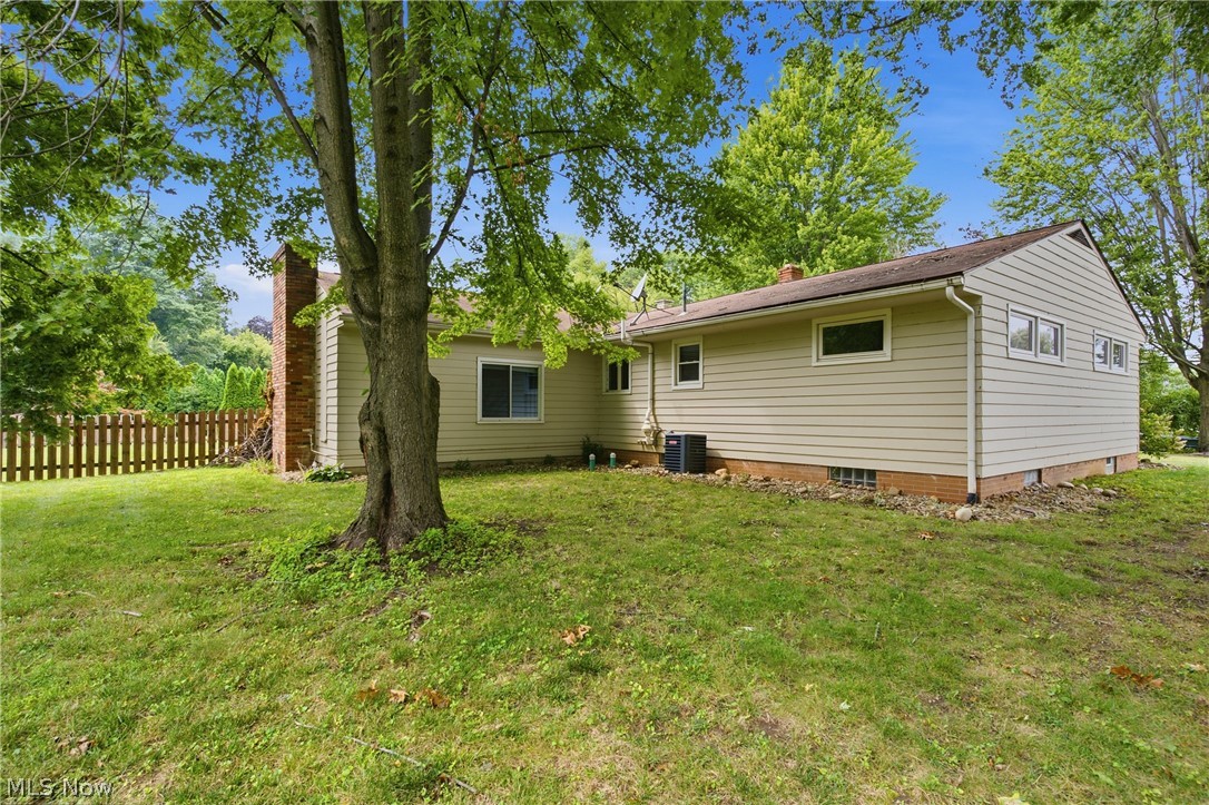 4828 Echoglenn Street NW North Canton OH 44720